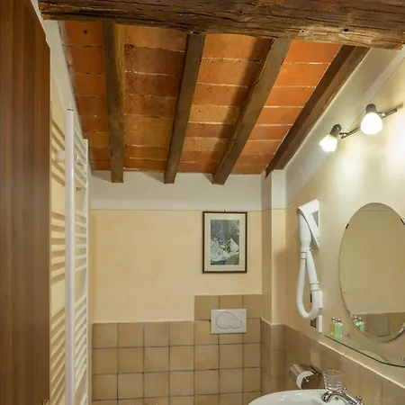 Bed & Breakfast La Valle Di Monna Lisa 2*